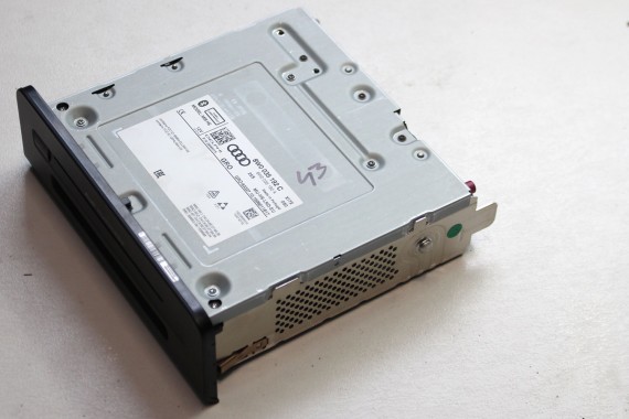 AUDI A4 CZYTNIK MMI 8W0035192C MIB HIGH 3G+ 8W0035192A KARTY SD SIM GENERACJA 2 8W0 035 192 C MULTIMEDIA 8W0035192C 8W0035192A