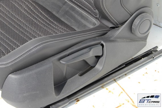 VW SCIROCCO FOTELE KOMPLET FOTELI siedzeń siedzenia fotel tapicerka 1K8 skóra + alcantara materiał kolor czarny siedzenie kanapa