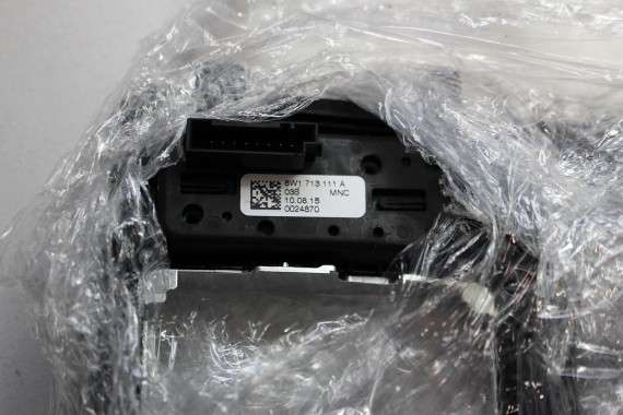AUDI A4 PANEL STEROWANIA BIEGAMI EPB 8W1713111A 8W1 713 111 A przycisk przyciski 8W 8W1713111A 8W1713111C 8W1713111A 8W1713111C