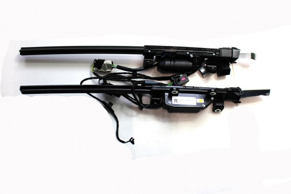 AUDI A5 MECHANIZM REGULACJI PASÓW 8W6857759 8W6857760 ELEKTRYCZNEJ L+P 8W F5 8W6 857 759 8W6857759 8W68577608W6857759 8W6857760