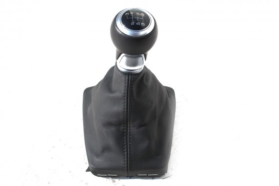 AUDI A4 A5 8W F5 GAŁKA...