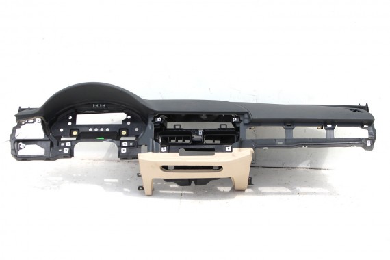 AUDI A4 A5 KONSOLA DESKA...