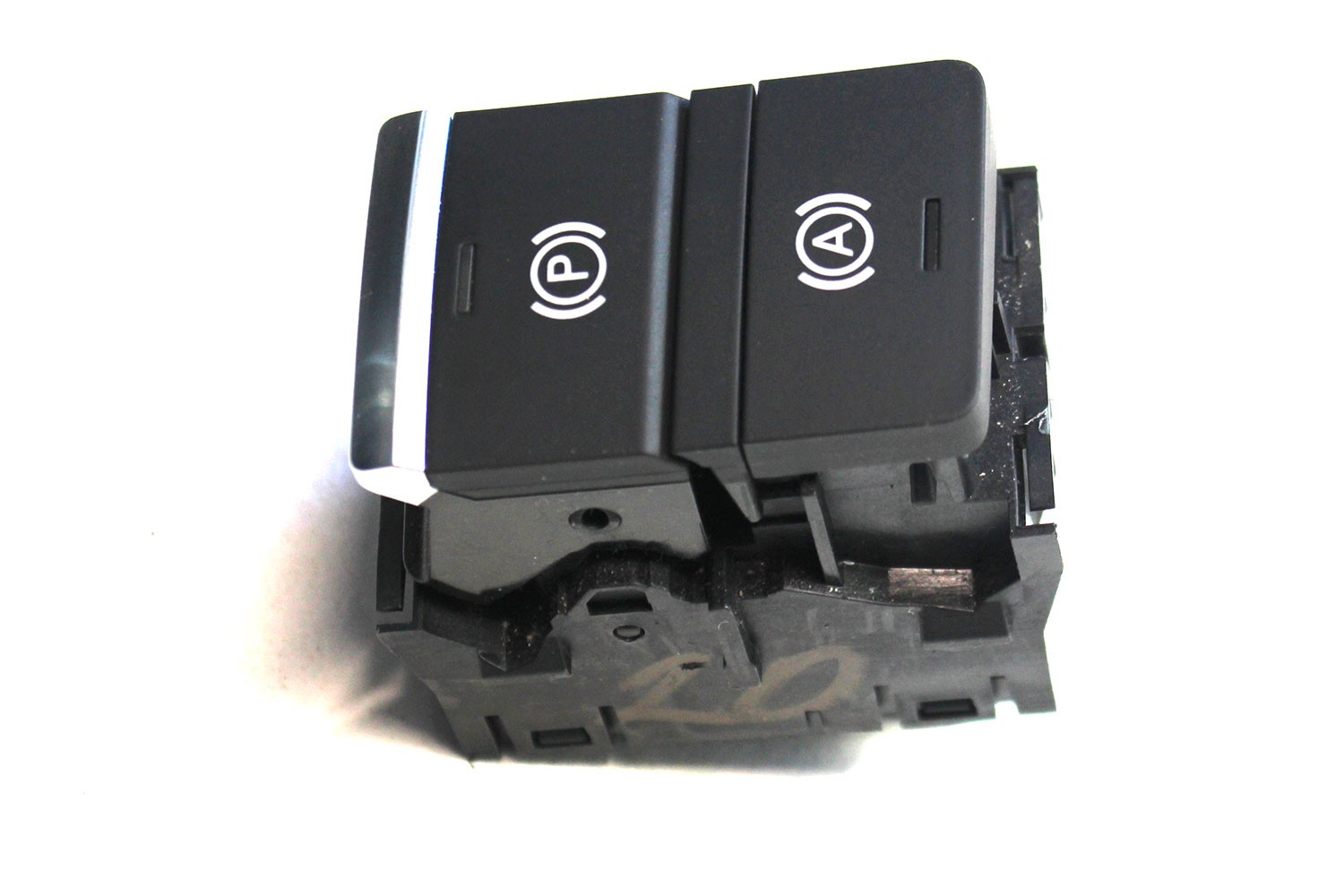 audi-a4-a5-przycisk-hamulca-epb-8w192722