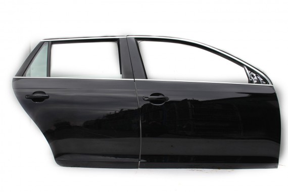 VW GOLF 6 VI KOMBI DRZWI PRAWE PRZÓD + TYŁ STRONA PRAWA przednie + tylne 2 sztuki 1K 5K Kolor: czarny czarne 1K9 5K9