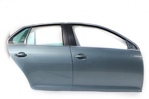 VW JETTA DRZWI PRAWE PRZÓD...