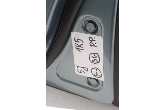 VW JETTA DRZWI PRAWE PRZÓD + TYŁ STRONA PRAWA przednie + tylne 2 sztuki 1K5