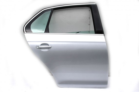 VW JETTA DRZWI PRAWE TYŁ...