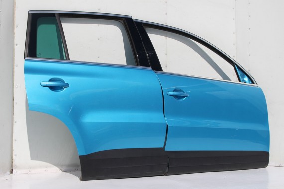 VW TIGUAN DRZWI PRAWE PRZÓD + TYŁ STRONA PRAWA przednie + tylne 2 sztuki 5N