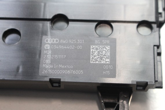 AUDI A4 A5 Q5 PANEL Z PRZYCISKAMI 8W0925301BG  przycisk przyciski 8W0 925 301 BG Kolor 5PR czarny soul 8W 80A b9 f5 8W0925301BG