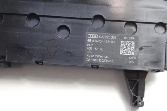 AUDI A4 A5 Q5 PANEL Z PRZYCISKAMI 8W0925301BG  przycisk przyciski 8W0 925 301 BG Kolor: 5PR -czarny soul 8W 80A b9 f5 8W0925301