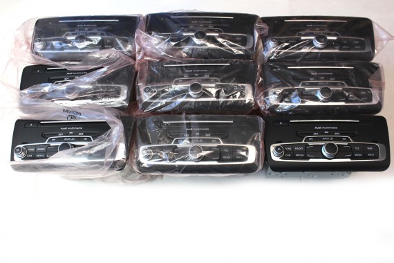 AUDI A1 CZYTNIK NAVI MMI DVD KART SD 3G+ 8XA035670H 8XA 035 670 H Sim NAWIGACJA 8X LIFT MULTIMEDIA FL 8XA035670H 8XA035670J