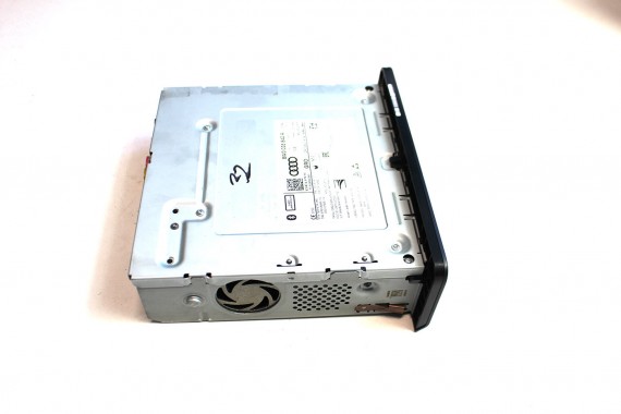 AUDI A4 A5 Q5 CZYTNIK MMI 8W0035842A MULTIMEDIA MIB 2 8W0 035 842 A na karty SD 8W 80A STEROWNIK CENTRALNY 8W0035842A 8W0035842