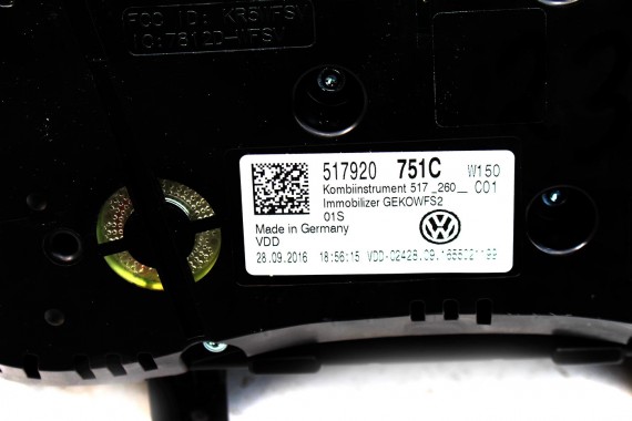 VW SPORTSVAN ZEGARY LICZNIKI 517920751C DIESEL zegar licznik 517 920 751 C 2.0 TDi