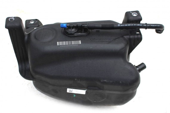 VW PASSAT B8 ZBIORNIK PALIWA BAK ADBLUE 3Q0131877B 5Q0131969B 3Q0 131 877 3Q0131877C 3Q0131877E 3Q0131877G 3Q0131877B 3Q0131877