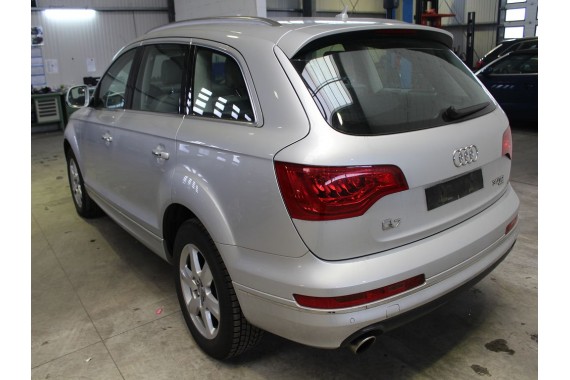 AUDI Q7 FL LIFT 4L FOTELE KOMPLET FOTELI siedzeń siedzenia fotel tapicerka skóra kolor szary wersja 5-osobowa LIFT