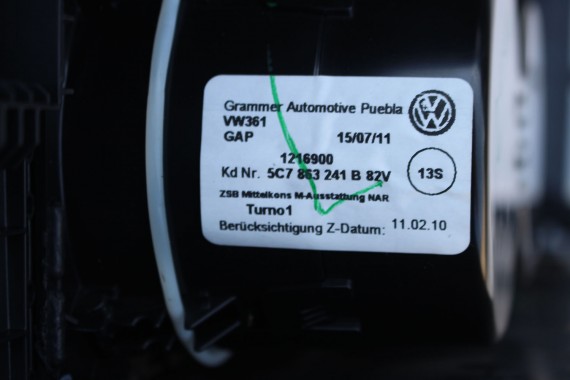 VW JETTA TUNEL ŚRODKOWY + PODŁOKIETNIK 5C7863241B 5C7 863 241 B Kolor: 82V - czarny tytanowy 5C