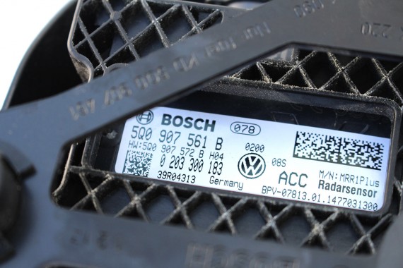 VW AUDI SEAT SKODA RADAR ACC 5Q0907561B 5Q0 907 561 B sensor  DISTRONIC