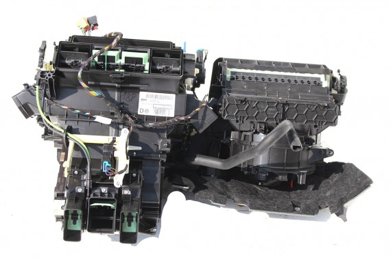 VW PASSAT B8 NAGRZEWNICA...