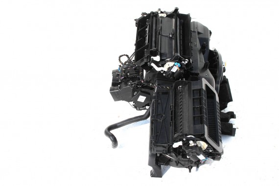 VW PASSAT B8 NAGRZEWNICA KLIMATYZACJI KLIMY DMUCHAWA 3Q1816005B 3Q1 816 005 3G 2015- 3Q1816005B 3Q1816005B 3Q1816005B 3Q1816005