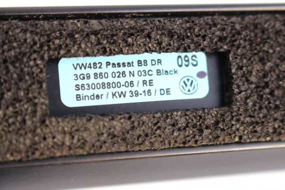 VW PASSAT B8 KOMBI RELINGI DACHOWE 3G9860025N 3G9860026N 3G9860025Q 3G9860026Q reling 2 sztuki czarny  3G 3G9 2015-
