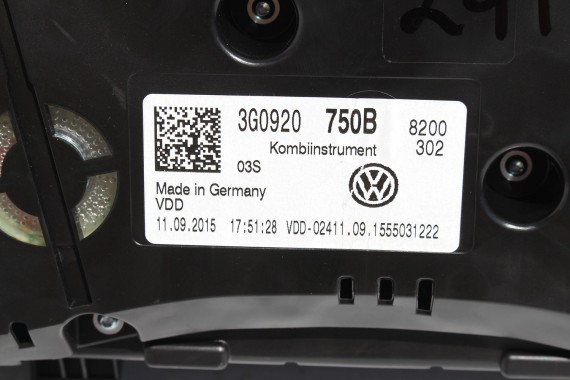 VW PASSAT B8 ZEGARY LICZNIKI BENZYNA 3G0920750B 3G0 920 750 B ZEGAR LICZNIK WYŚWIETLACZ WIELOFUNKCYJNY ZESTAW WSKAŹNIKÓW 3G
