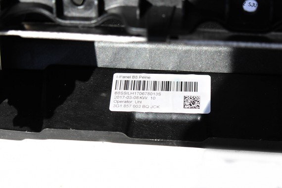 VW ARTEON PASSAT B8 KONSOLA 3G1857003BQ DESKA ROZDZIELCZA KOKPIT PULPIT HEAD UP kolor: JCK czarny tytan 3G1 857 003 BQ 3G 3G8