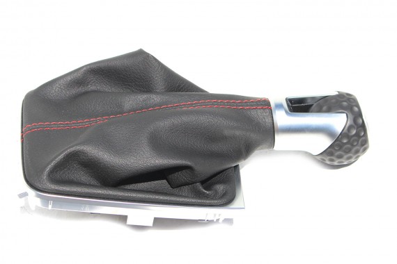 VW GOLF 7 LIFT GTi GAŁKA ZMIANY BIEGÓW 5GM711113D Kolor: CBR- czarny  czerwony 5GM 711 113 D 5G LIFT 2016- 5GM711113D 5GM711113