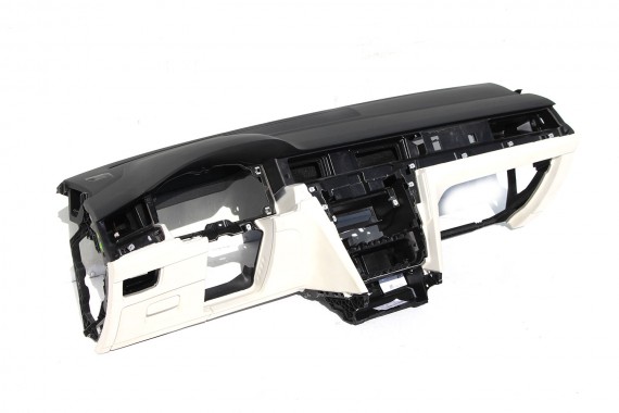 VW PASSAT B8 KONSOLA DESKA ROZDZIELCZA KOKPIT PULPIT 3G1857003 TS  stary tropez 3G st. tropez 3G1857003 3G1857003 3G1857003 JCU