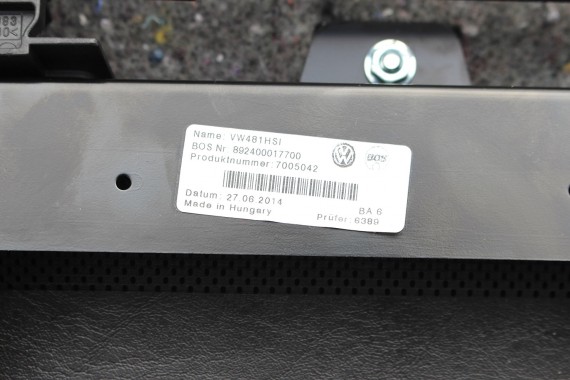 VW PASSAT B8 SEDAN ROLETA TYŁ elektryczna PÓŁKI TYLNEJ BAGAŻNIKA 3G5863411 3G5867241A 3G5867242A 3G0927238 Kolor czarny półka 3G