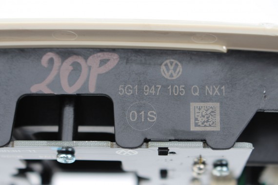 VW SKODA LAMPKA PODSUFITKI 5G1947105Q kolor NX1 -  biały "St.Tropez  DIODA LED 5G1 947 105 Q   3G , 5G, 510, 3G, 5T , 565,3V