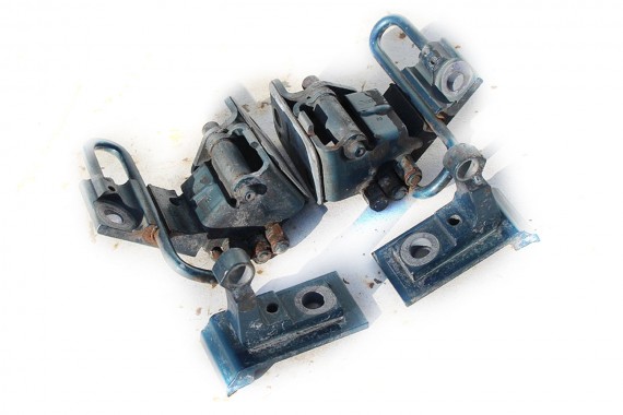 AUDI TT ZAWIAS DRZWI PRAWY 8J0831412 8J0831412 8J0831412 8J0831412 8J0831412 8J0831412 8J0831412 8J0831412 8J0831411 8J0809823D