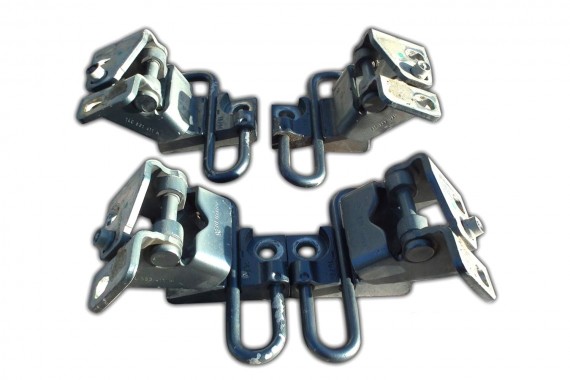 VW GOLF 5 6 ZAWIAS DRZWI 1K4833411 1K48334112 1K0831411 1K0831412 1K4833411 1K4833412 1K4 833 411 ZAWIASY 1K0833411Q 1K0833412Q