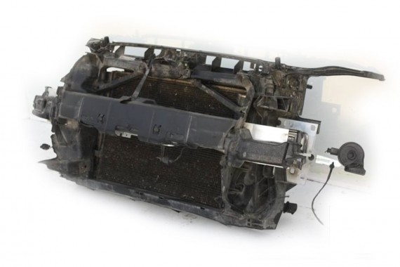 AUDI A3 PAS PRZEDNI CHLODNICA WENTYLATOR wody klimatyzacji wzmocnienie przód + BELKA + CHŁODNICE WENTYLATOR 8V 8V0 2013-