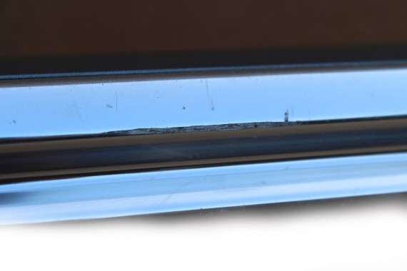 AUDI A8 LISTWA PROGOWA 4H0853859D strona lewa kolor szaro-błękitny  4H0 853 859 D 4H d4 2010-2018
