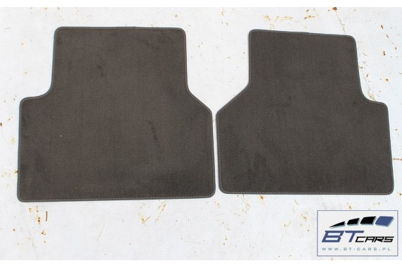AUDI Q3 DYWANIKI WYCIERACZKI PODŁOGI TYŁ 8U 8U0864450 8U0863723 8U0863724 8U0864450 8U0863723 8U0864450 8U0863723 8U0863724 PQ1