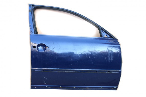 VW PASSAT B5  DRZWI PRAWE PRZÓD STRONA PRAWA pasażera przednie Kolor :granatowy / niebieski/ niebieskie 3B 3B4831052 3B4 831 052