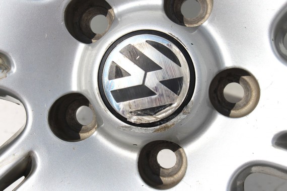 VW AMAROK FELGI 17 cali KOŁA 2H0601025D 2H0 601 025 D  8,0J*17H2 ET49 komplet felg aluminiowych felga T5 T6 7H