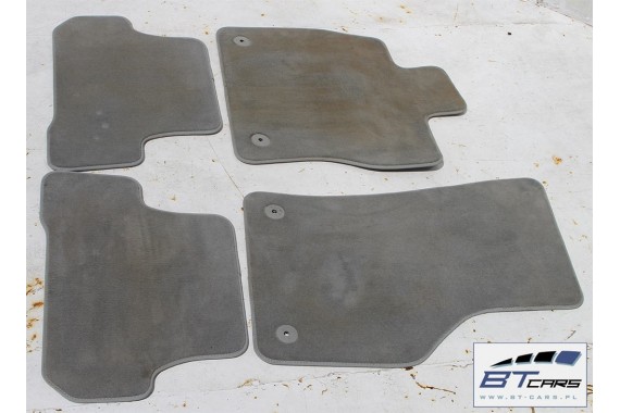 AUDI A3 DYWANIKI WYCIERACZKI PODŁOGI 8V1863691 8V3863011 dywanik GK6 szary 8V3863011 8V1863691 8V1864435 8V1863436 8V3863011 8V0