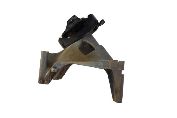 VW AMAROK ŁAPA SILNIKA...