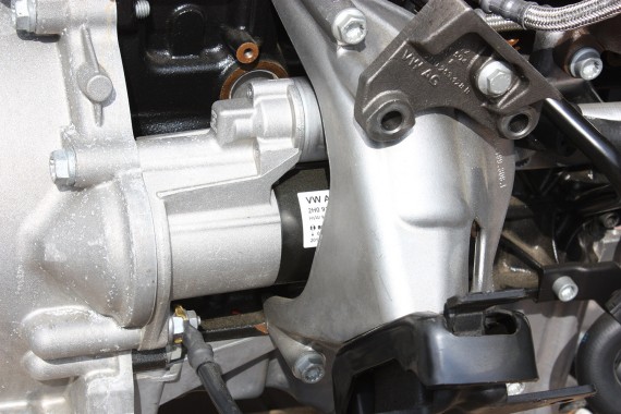 VW AMAROK CRAFTER ROZRUSZNIK 2H0911023H 2H0911023K 2H0 911 023 H 2.2KW 2H Bosch 2H0911023H 2H0911023K 2H0911023H 2H0911023KX