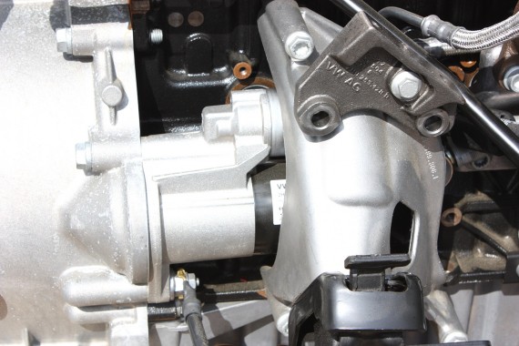 VW AMAROK CRAFTER ROZRUSZNIK 2H0911023H 2H0911023K 2H0 911 023 H 2.2KW 2H Bosch 2H0911023H 2H0911023K 2H0911023H 2H0911023KX