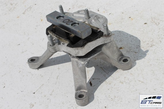 AUDI A4 A5 Q5 ŁAPA PODUSZKA SKRZYNI BIEGÓW 8W0399118C 8W0399156 PODPORA 8W0399156 8W0399156BH 8W0399118Q 8W0399156AQ 8W0399118Q