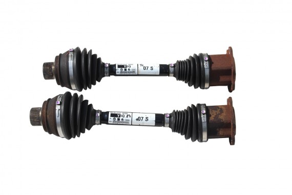 AUDI A4 A5 PÓŁOŚ PRZEDNIA...