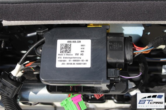 AUDI A4 AVANT 8W B9 FOTELE KOMPLET FOTELI siedzeń siedzenia fotel tapicerka 8W9 8W skóra kolor czarny KOMBI ALLROAD USA czarna