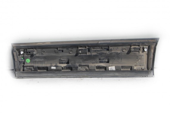 AUDI Q3 LISTWA DRZWI 8U0853960D 4U8 - czarny 8U0853970D 8U0 853 970 D dolna drzwiowa 8U0853960D 8U0853970D 8U0853960L 8U0853970L