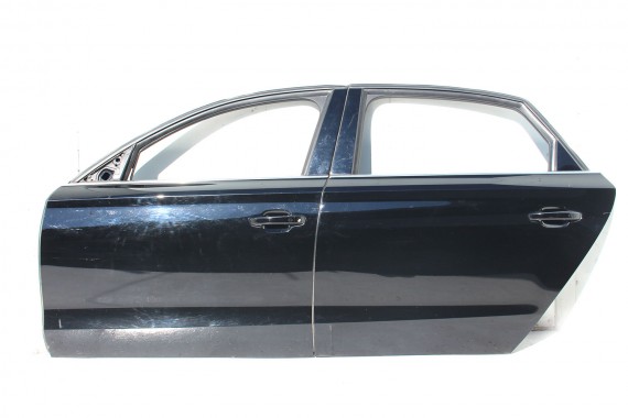 AUDI A8 4H d4 LY9B DRZWI LEWE PRZÓD STRONA LEWA przednie 2010-2017 Kolor: A2 Brylantowy czarny 4H0831051 4H0831051B 1 sztuka
