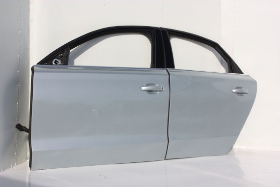 AUDI A8 4H D4 LX7S DRZWI LEWE PRZÓD + TYŁ STRONA LEWA przednie + tylne 2 sztuki D4 4H Y0 Arktissilber metallic 	Srebrny2010-2017