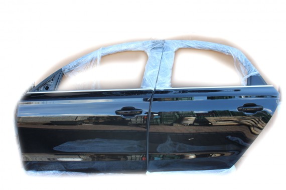 AUDI A8 4H LY9B DRZWI LEWE PRZÓD + TYŁ STRONA LEWA przednie + tylne 2 sztuki D4 4H Kolor: A2A2 czarny brylantowy 2010-2017