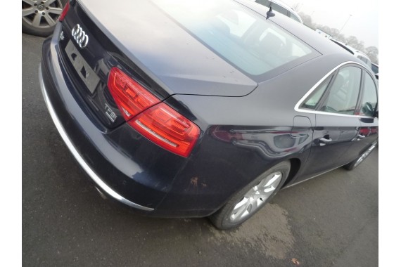 AUDI A8 4H d4 LZ5D DRZWI PRAWE PRZÓD + TYŁ STRONA PRAWA przednie + tylne 2 sztuki 2010-2017 Kolor 7X 	LZ5D Błękit nocy	Niebieski