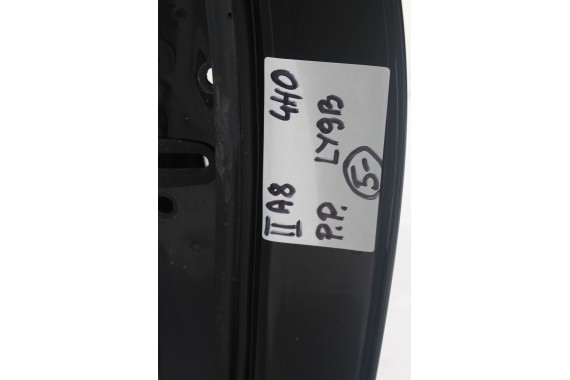 AUDI A8 4H D4 LY9B DRZWI DRZWI STRONA PRAWA PRZÓD PRAWE D4 4H A2A2 czarny brylantowy 2010-2017 4H0 831 052 B / 4H0831052B